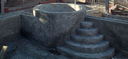Swimming pool constructed with Sprayed Concrete